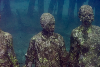 Underwater statuary in Grenada<br>December 17, 2015