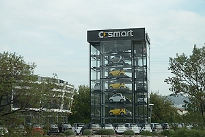 October 31, 2013<br>Smart Car vending machine.   You can buy one with two enormous coins...