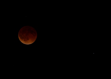 April 15, 2014<br>North Phoenix, AZ<br>Blood moon