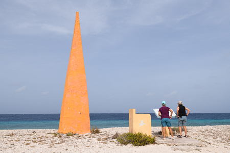6/18/2022<br>The orange monument marks the location of one of the slave sites where slaves loaded salt onto boats.  Different colors marked different sites.