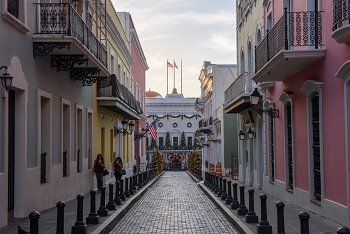 San Juan, Puerto Rico<br>December 9, 2015