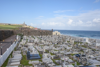 Santa María Magdalena de Pazzis Cemetery, San Juan, Puerto Rico<br>December 19, 2015