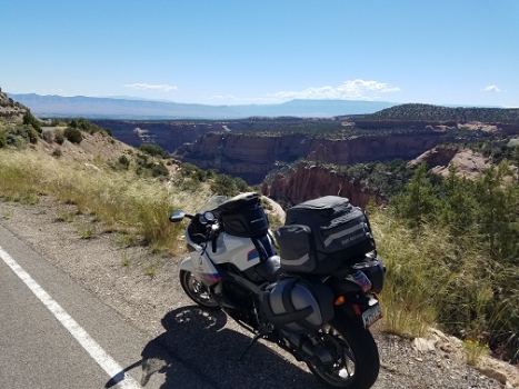 Colorado National Monument (cell phone shot).<br>June 5, 2016