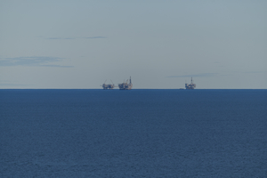March 8, 2020<br>Oil rigs off the coast of Los Angeles.