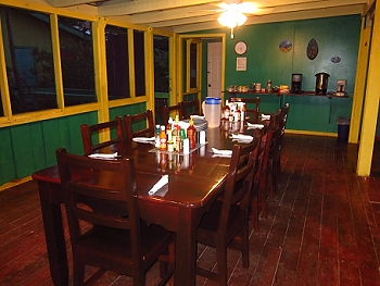 Dinner table at the Reef House<br>September 28, 2015